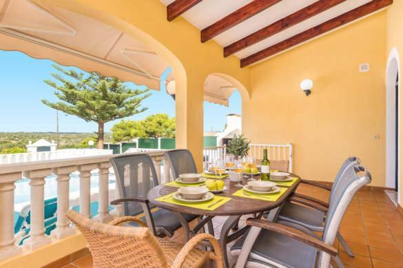Villa Vistamar Cala En Porter  Eksteriør billede