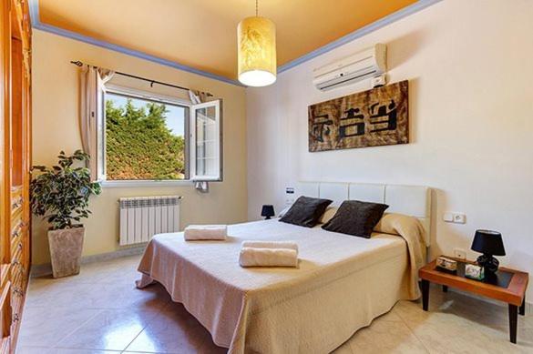 Villa Vistamar Cala En Porter  Eksteriør billede